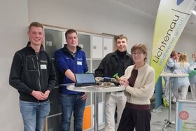 Mit dabei bei "Schüler meets Azubi" waren auch die Auszubildenden der Stadtwerke Lichtenau und Energiestadt Lichtenau, hier mit Bürgermeisterin Ute Dülfer.