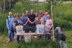 Die AG UWE besucht den Sportangelverein Lichtenau am Odenheimer Bach