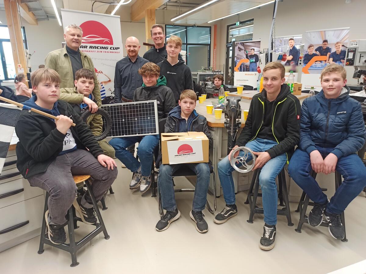 Das Solar Racing Team der Realschule Lichtenau 2023