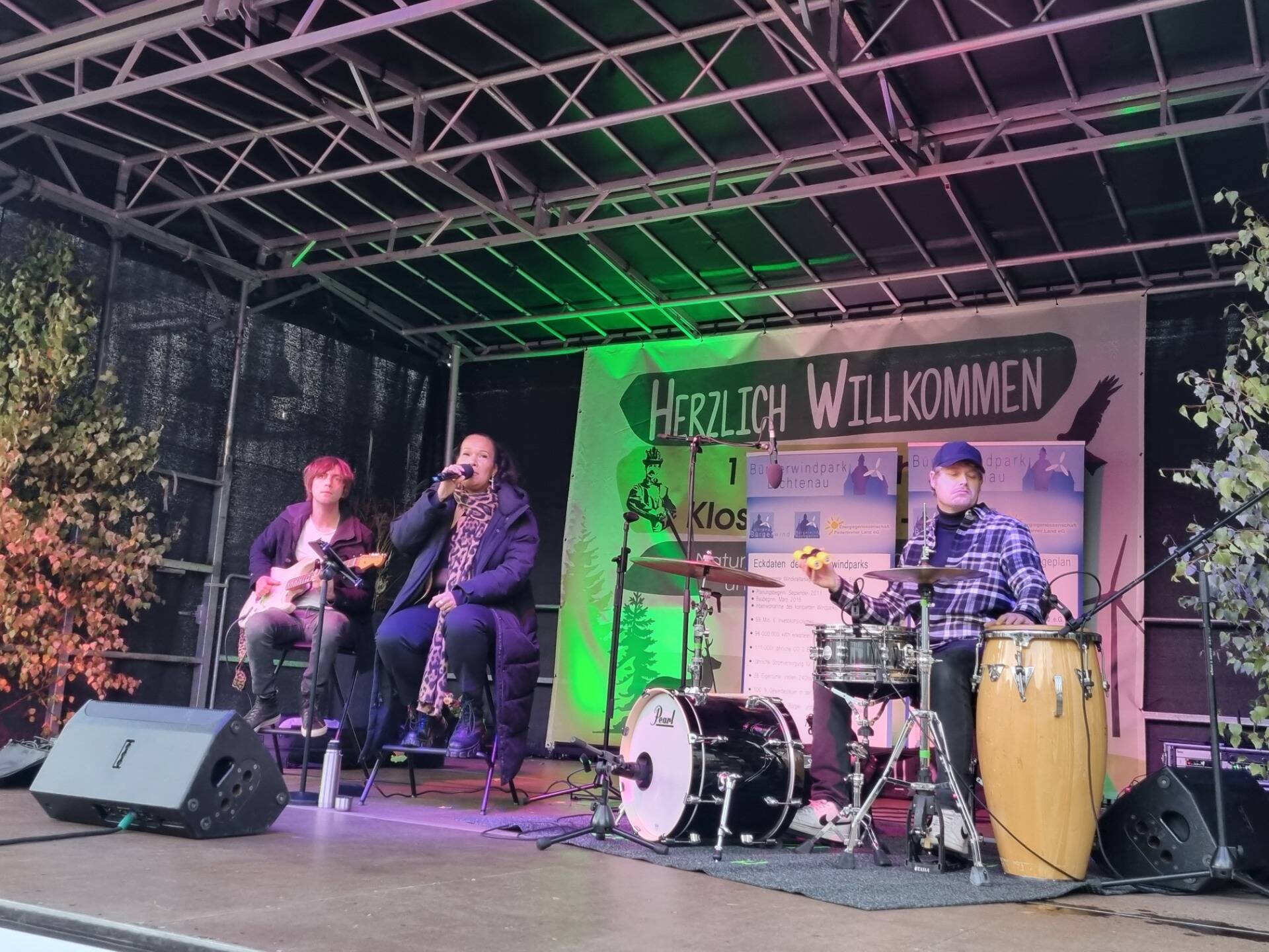 Ein buntes Bühnenprogramm an beiden Tagen sorgte für gute Stimmung, hier mit Sue's Soul Therapy