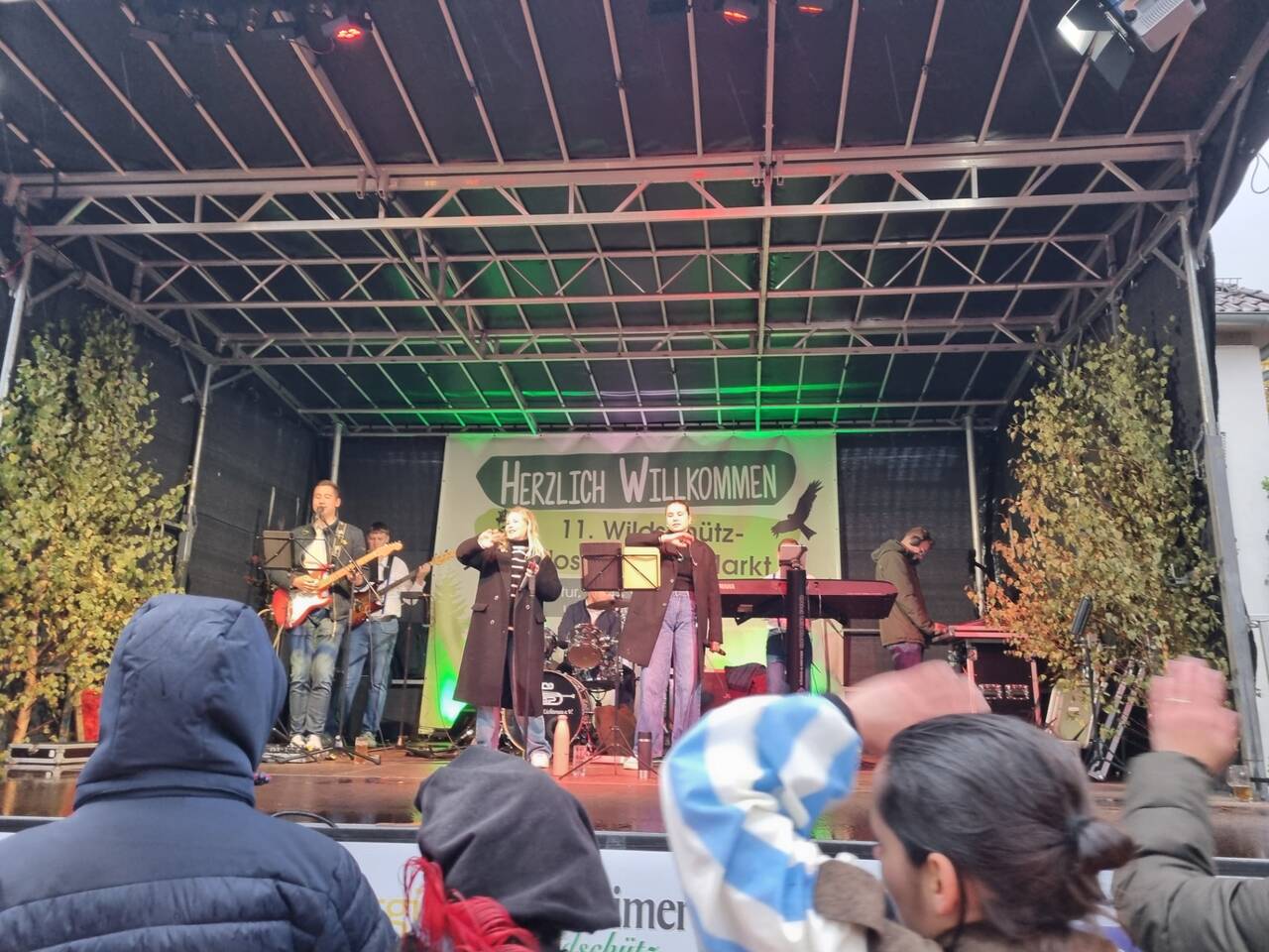 Die Tanzmusik des Blasorchesters Lichtenau sorgte zum Abschluss des 11. Wildschütz-Klostermann-Markts noch einmal für beste Stimmung